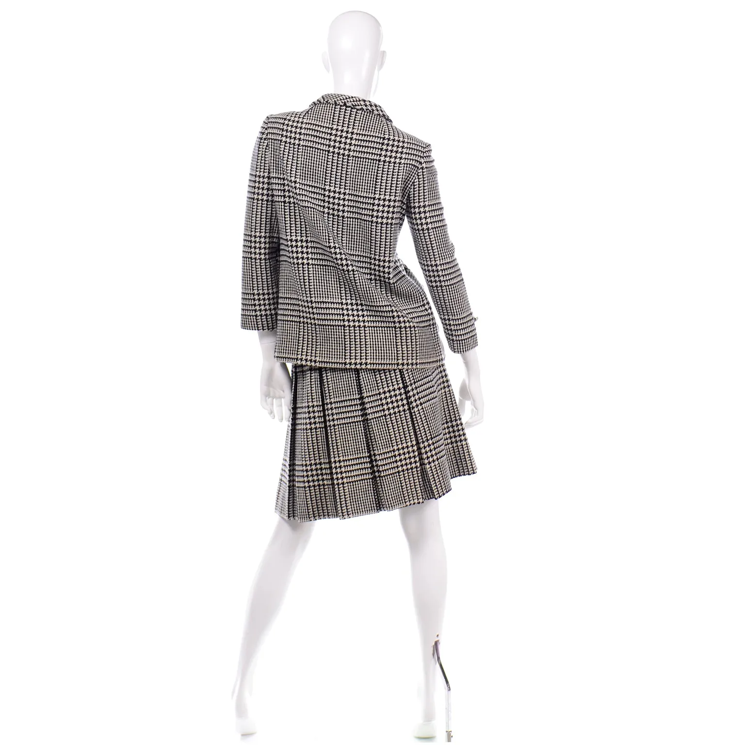 1960s Modelia Vintage Black White Houndstooth Wool 2 Pc Skirt Suit