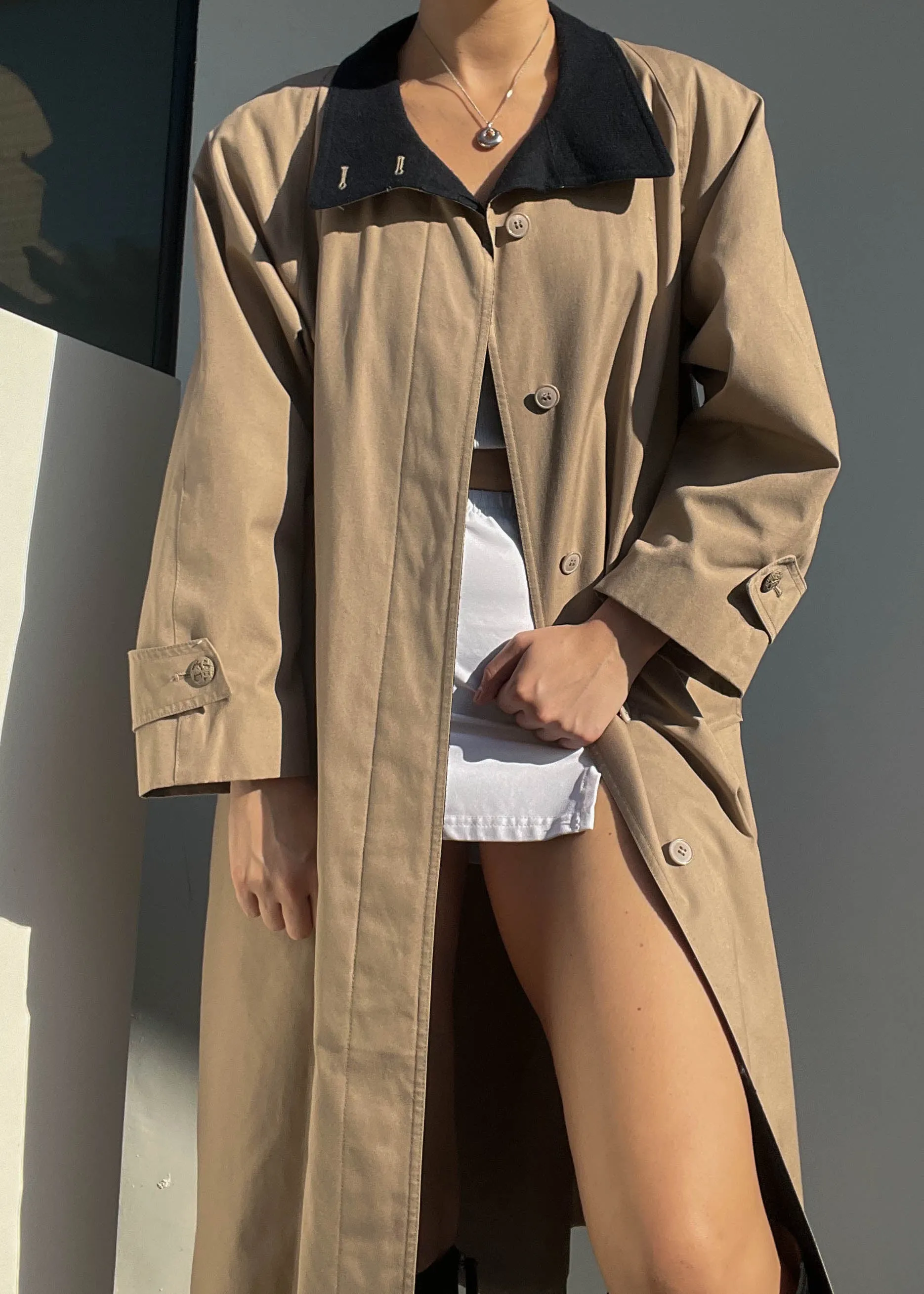 80's Tan & Black Trench (M)