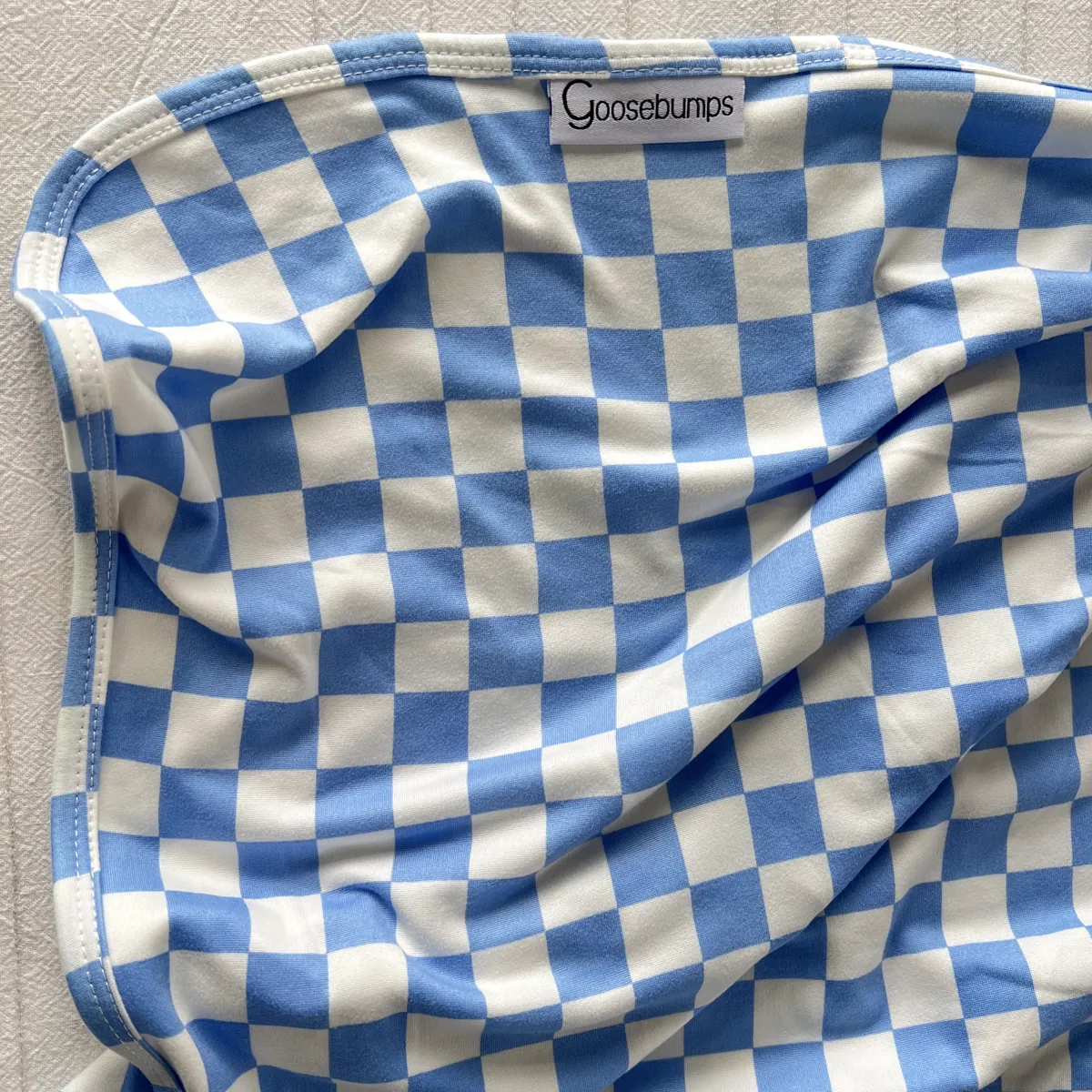 checkerboard / blue