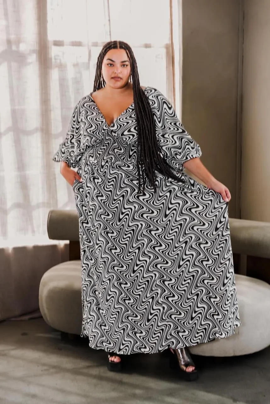 Colla Voce Dress “B&W Swirl”