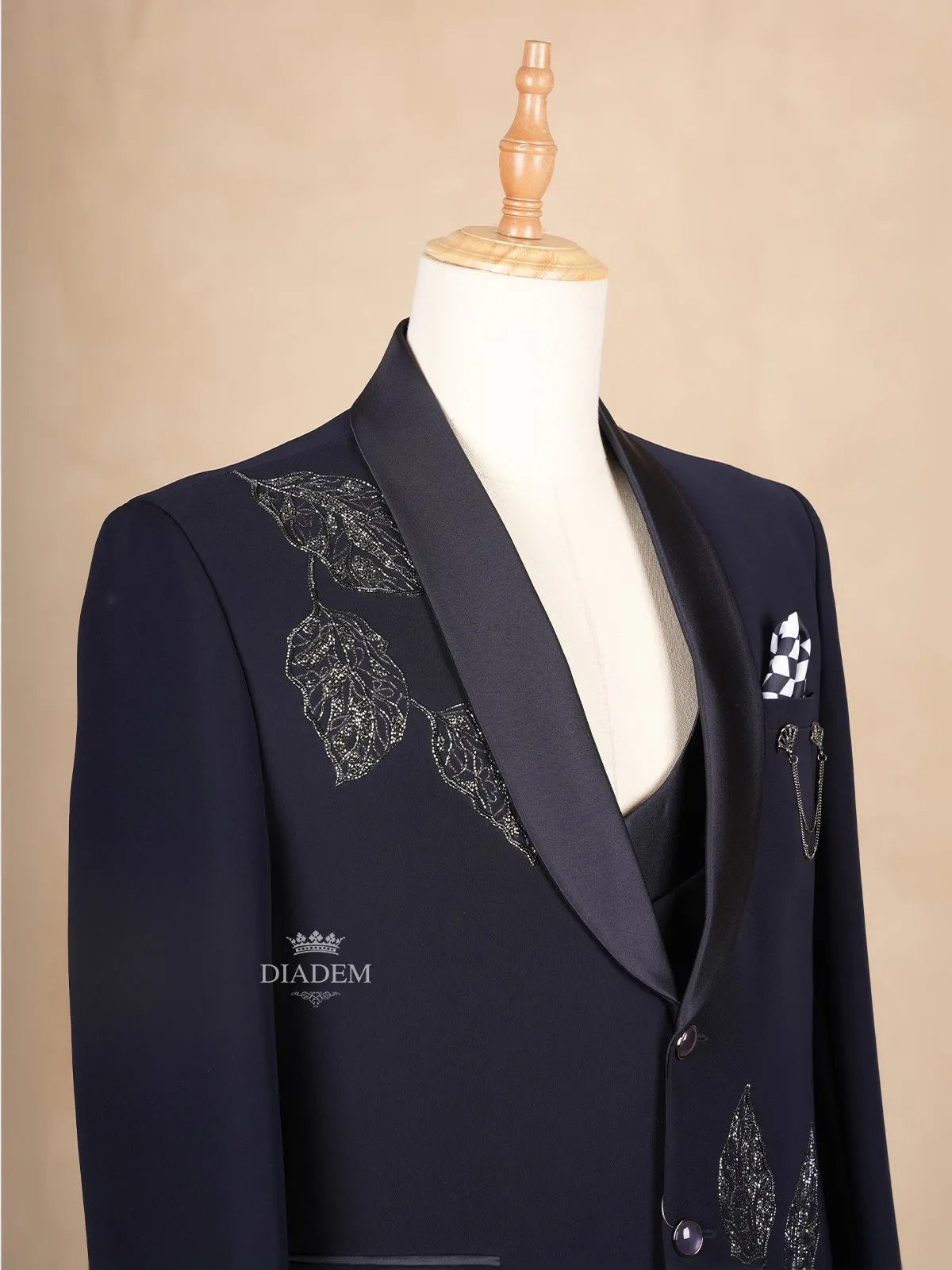 Dark Blue Coat Suit Set with Floral Embroidery and Brooch