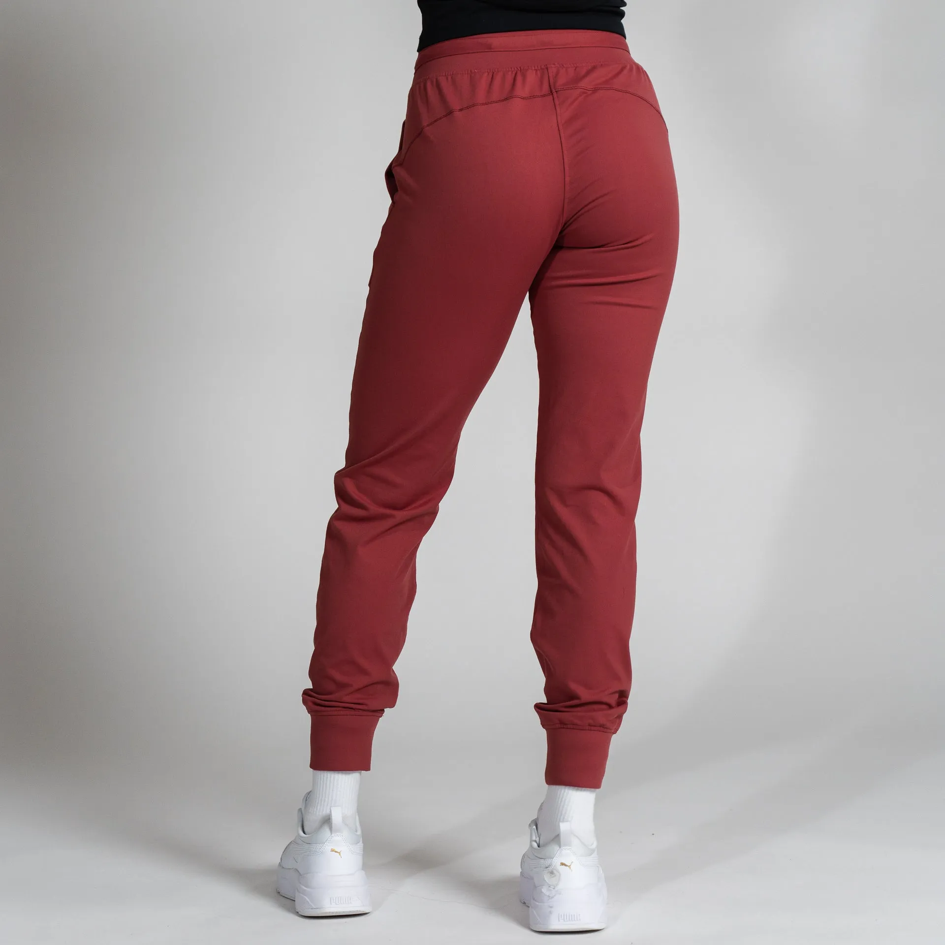 Evolve - Maroon Joggers