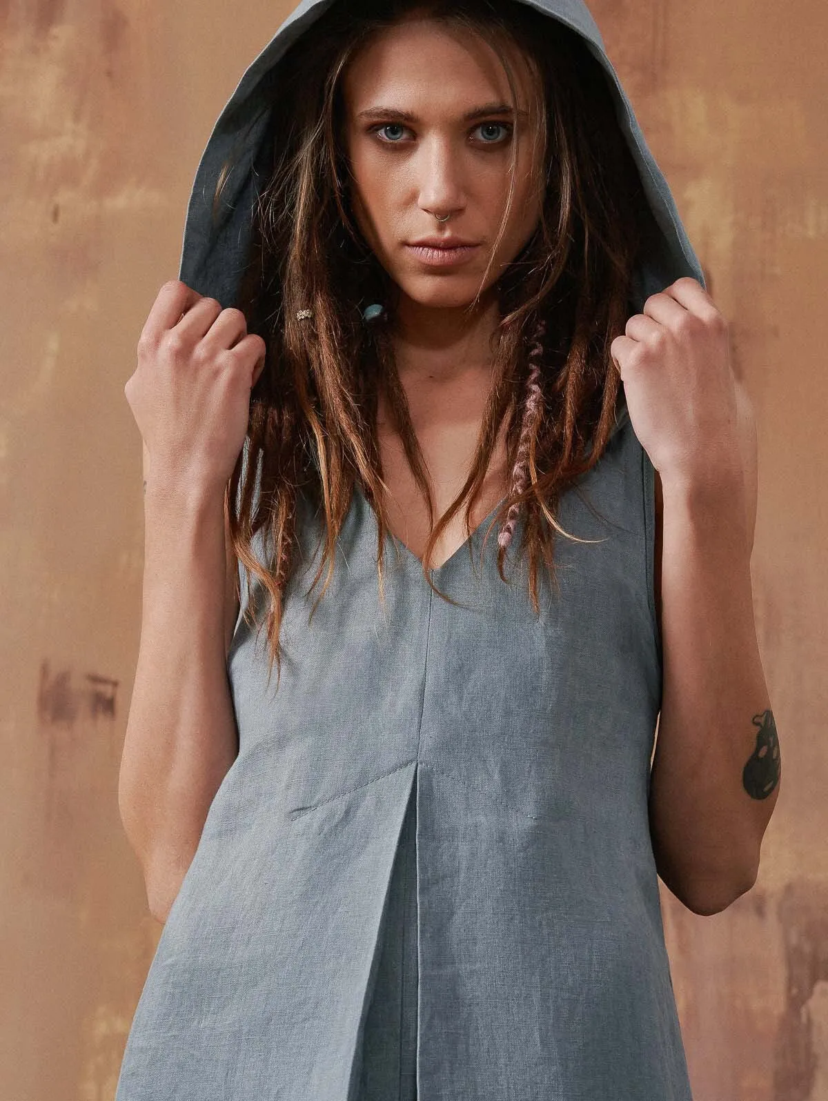 Hooded linen maxi dress