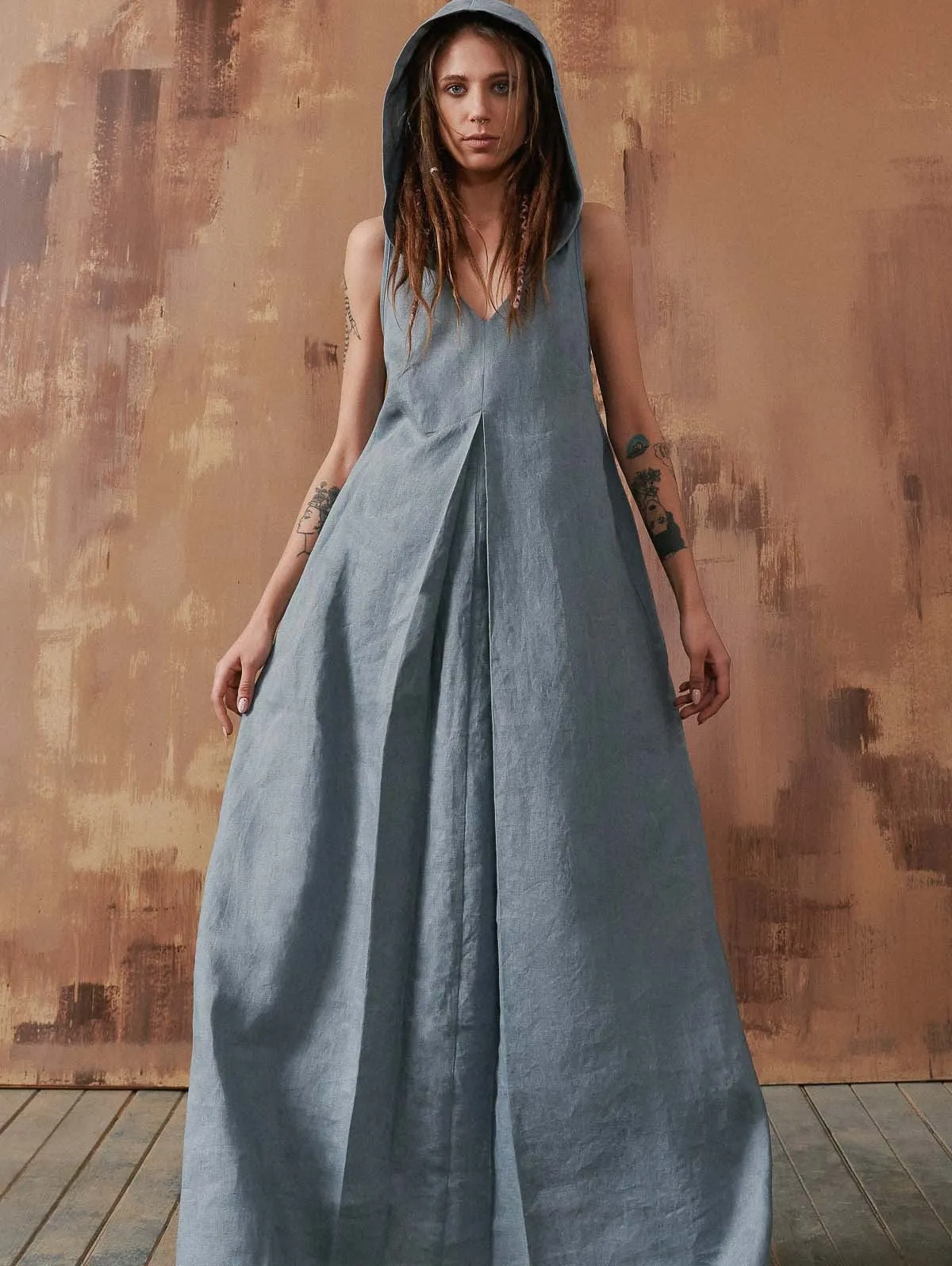 Hooded linen maxi dress