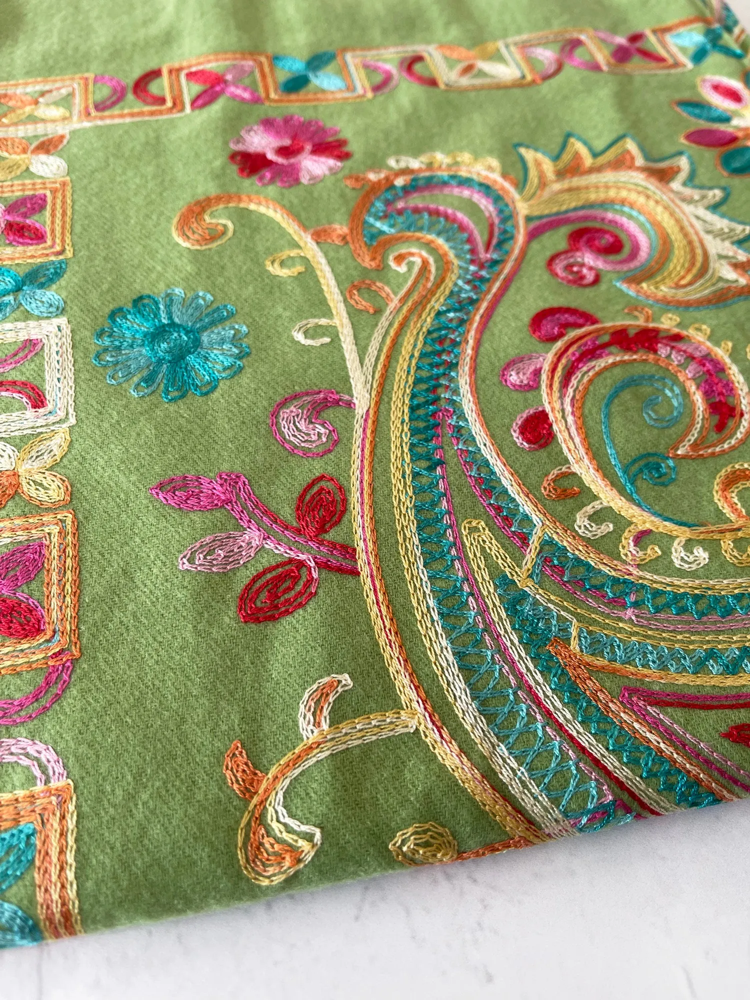 LARGE GREEN COLOURFUL PAISLEY CASHMERE COTTON BLEND WINTER SHAWL BLANKET SCARF