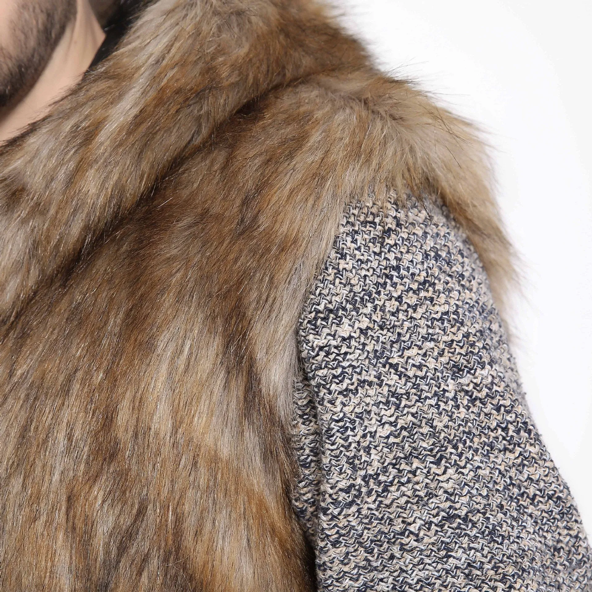 Men's Faux Fur Vest 44162999YM