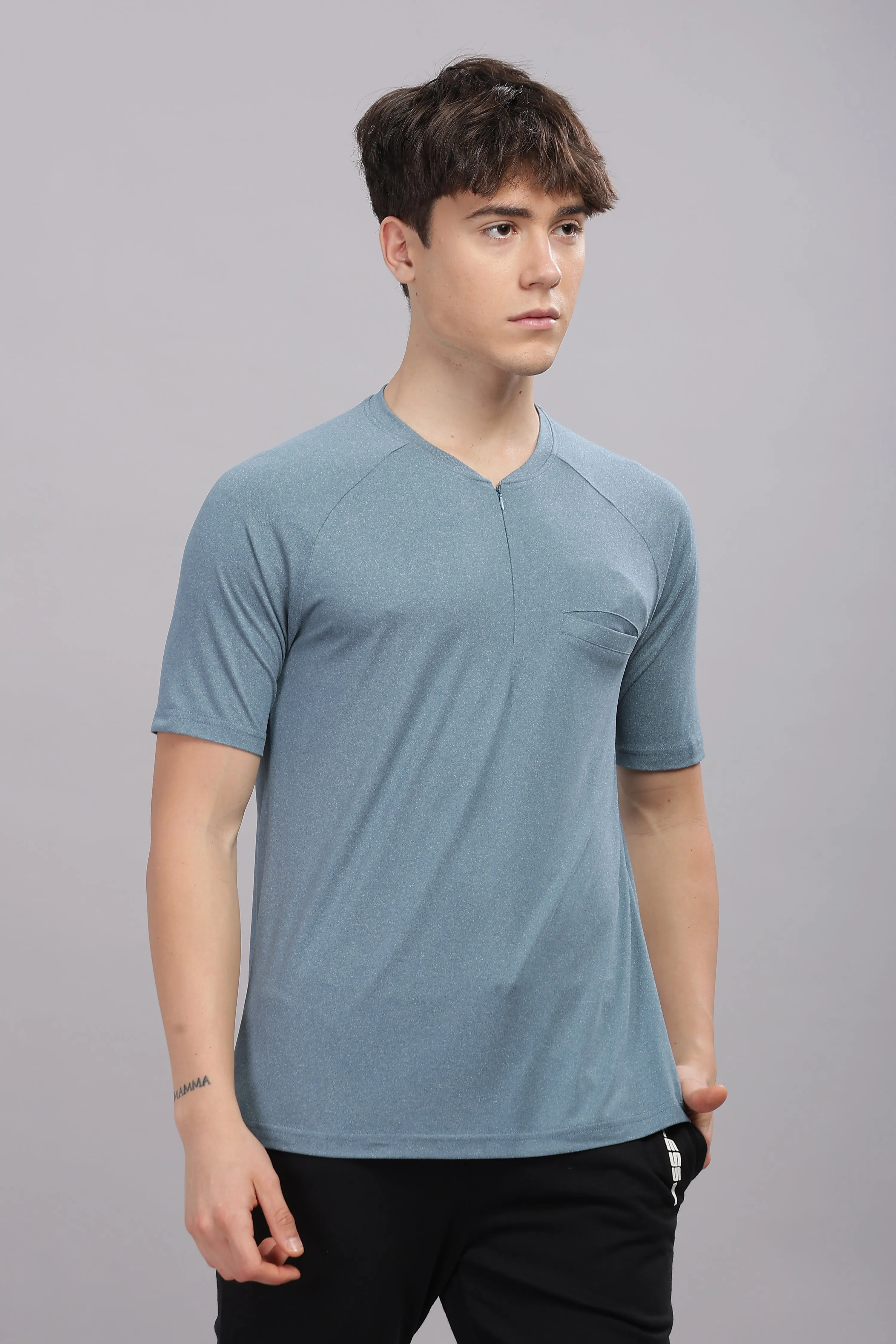 Men's Super Comfy raglan sleeve casual T shirt with chest pocket (SMOKE BLUE)