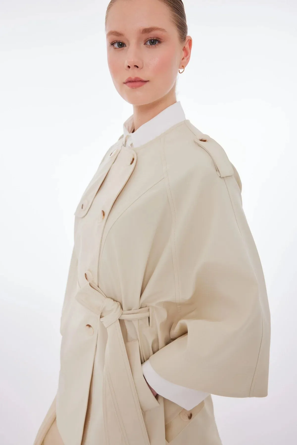 MLNI Trench Coat Ecru