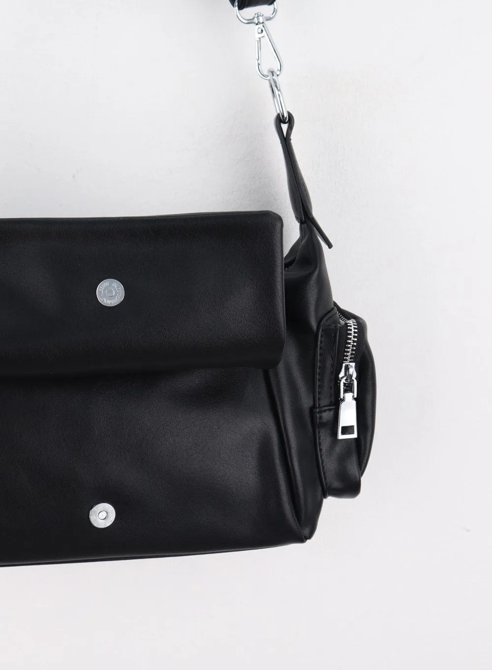 Multi-Pocket Shoulder Bag IS304