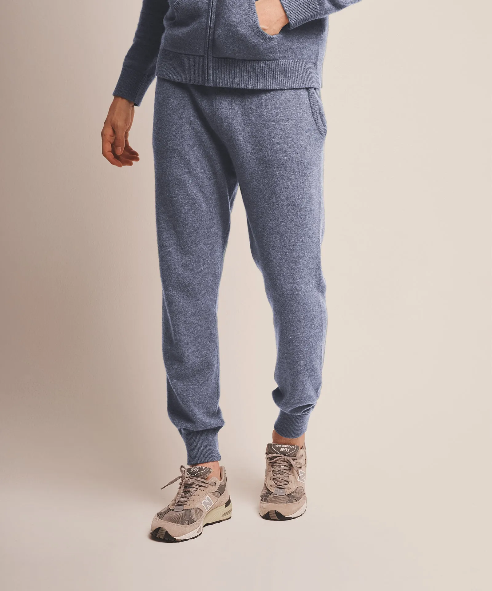 Off-Duty Cashmere Jogger