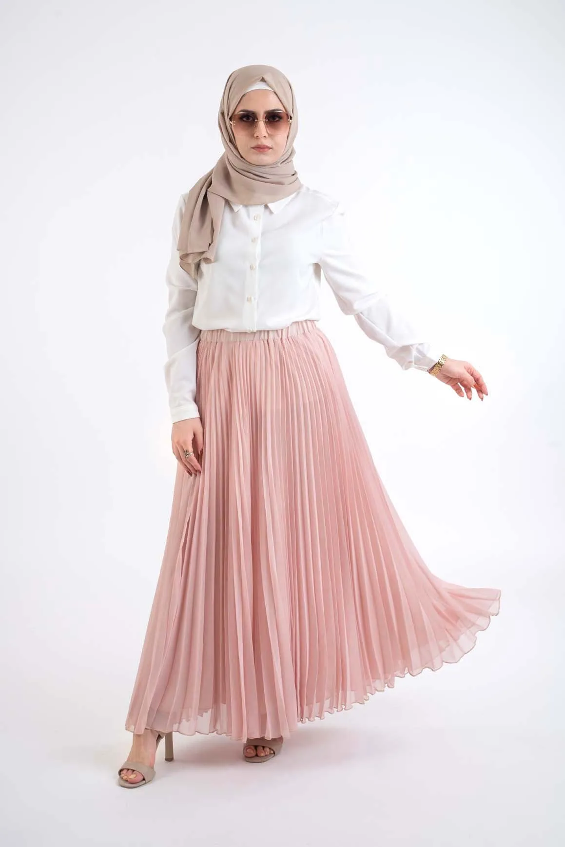 pink pleat skirt