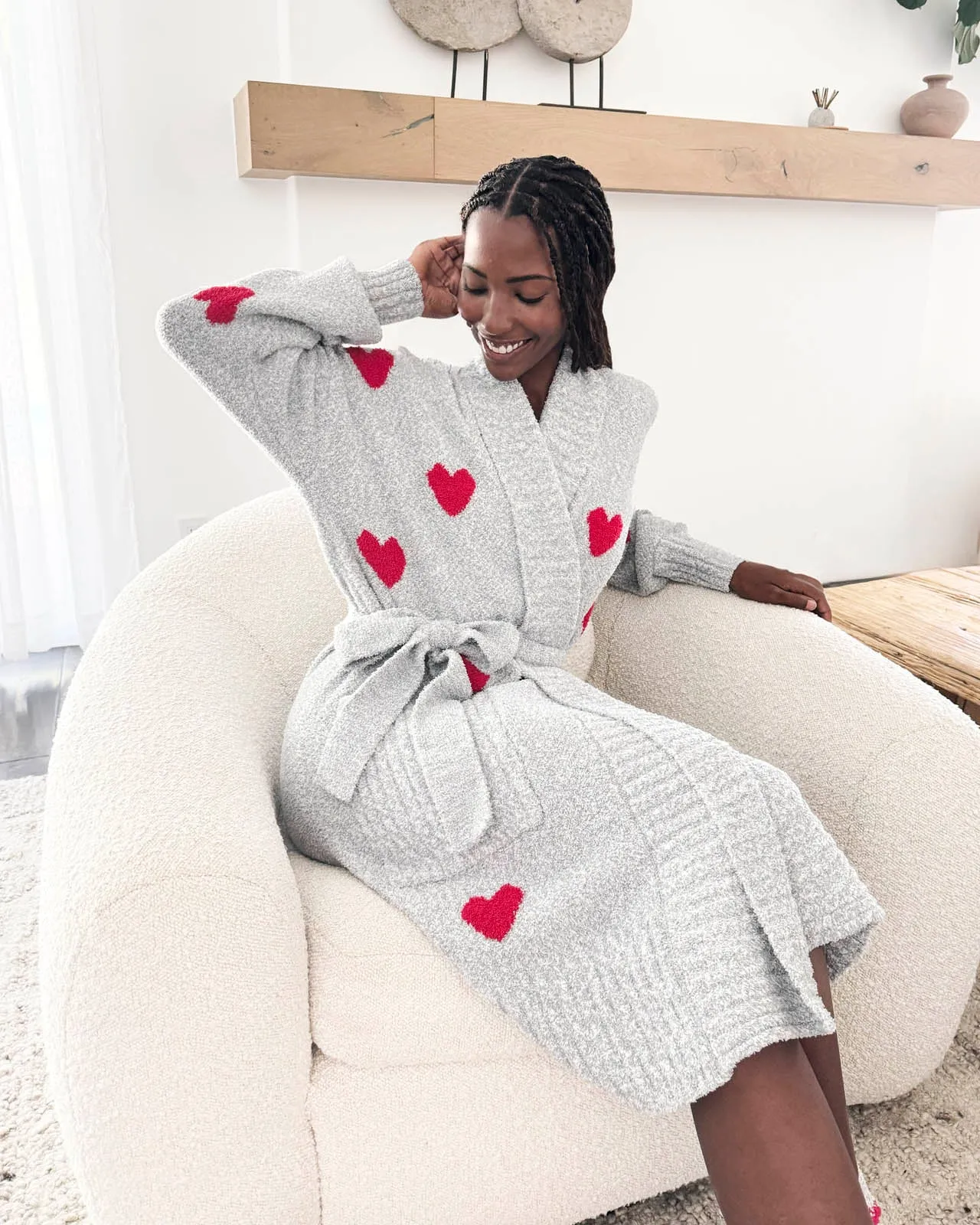 Pomona Fuzzy Yarn Hearts Robe