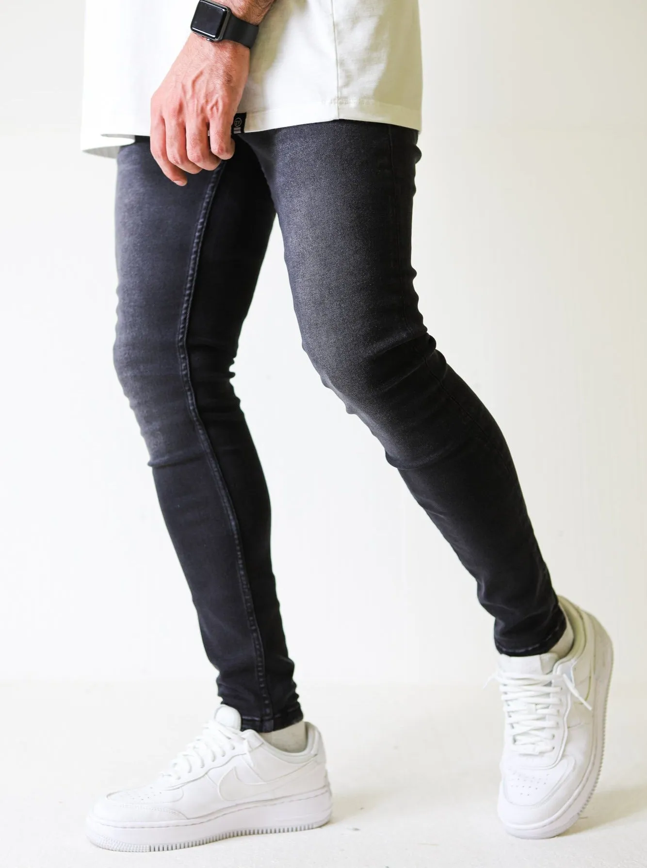 Premium 4X Stretch Dark Spray Jeans