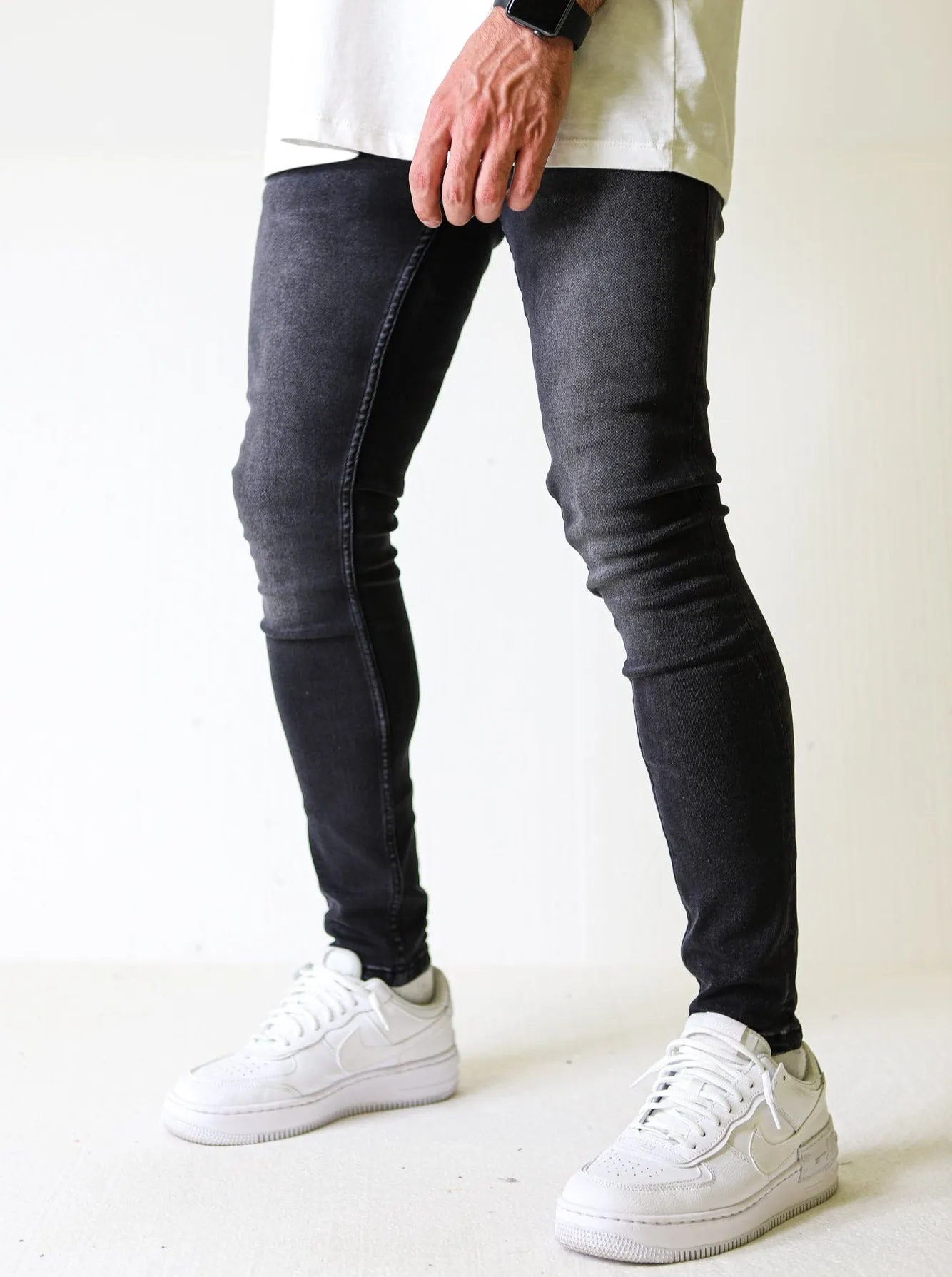 Premium 4X Stretch Dark Spray Jeans