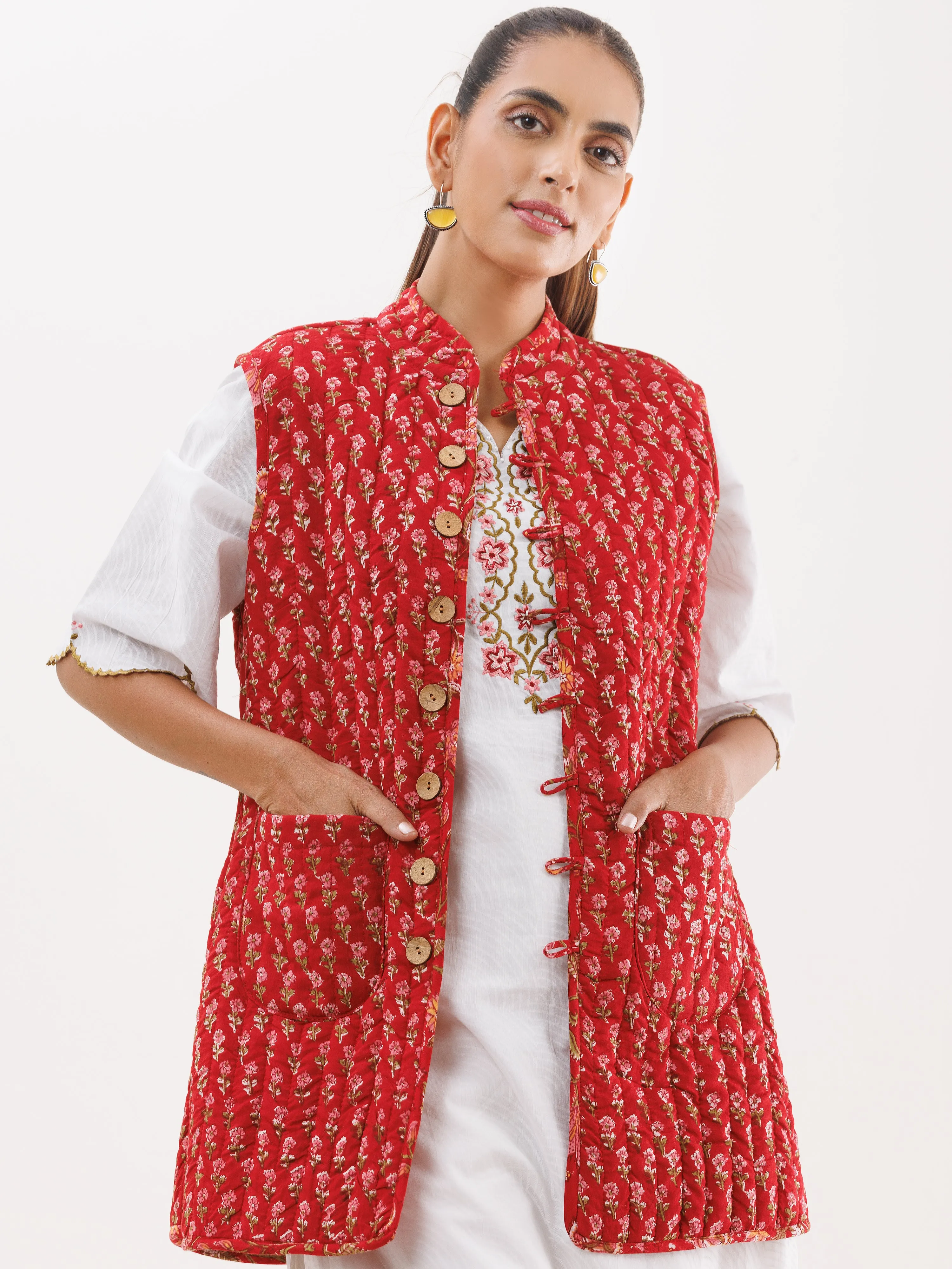 Shishir Saloni Quilted Reversible Sleeveless Jacket