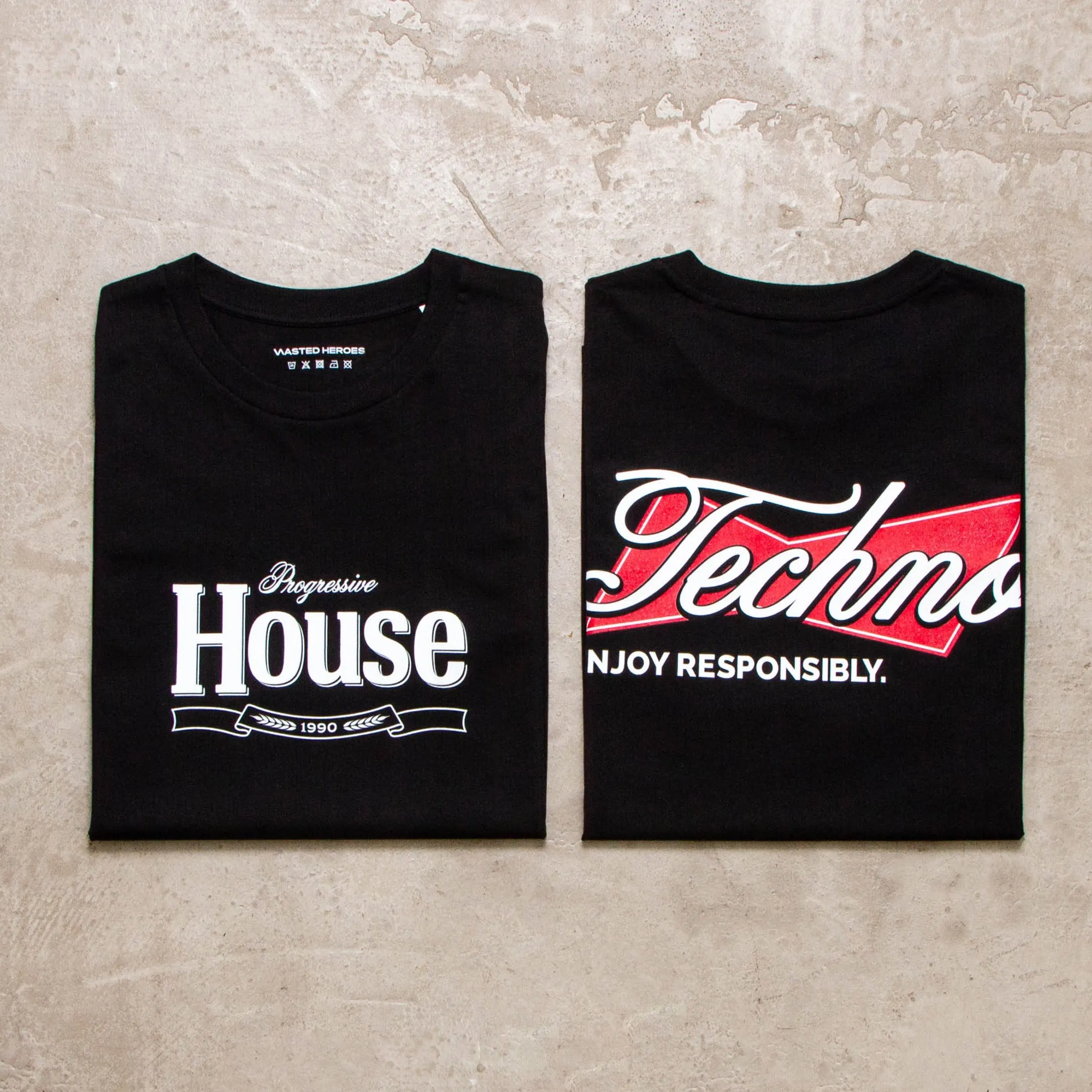 Techno Responsibly Front Print - Tshirt - Black