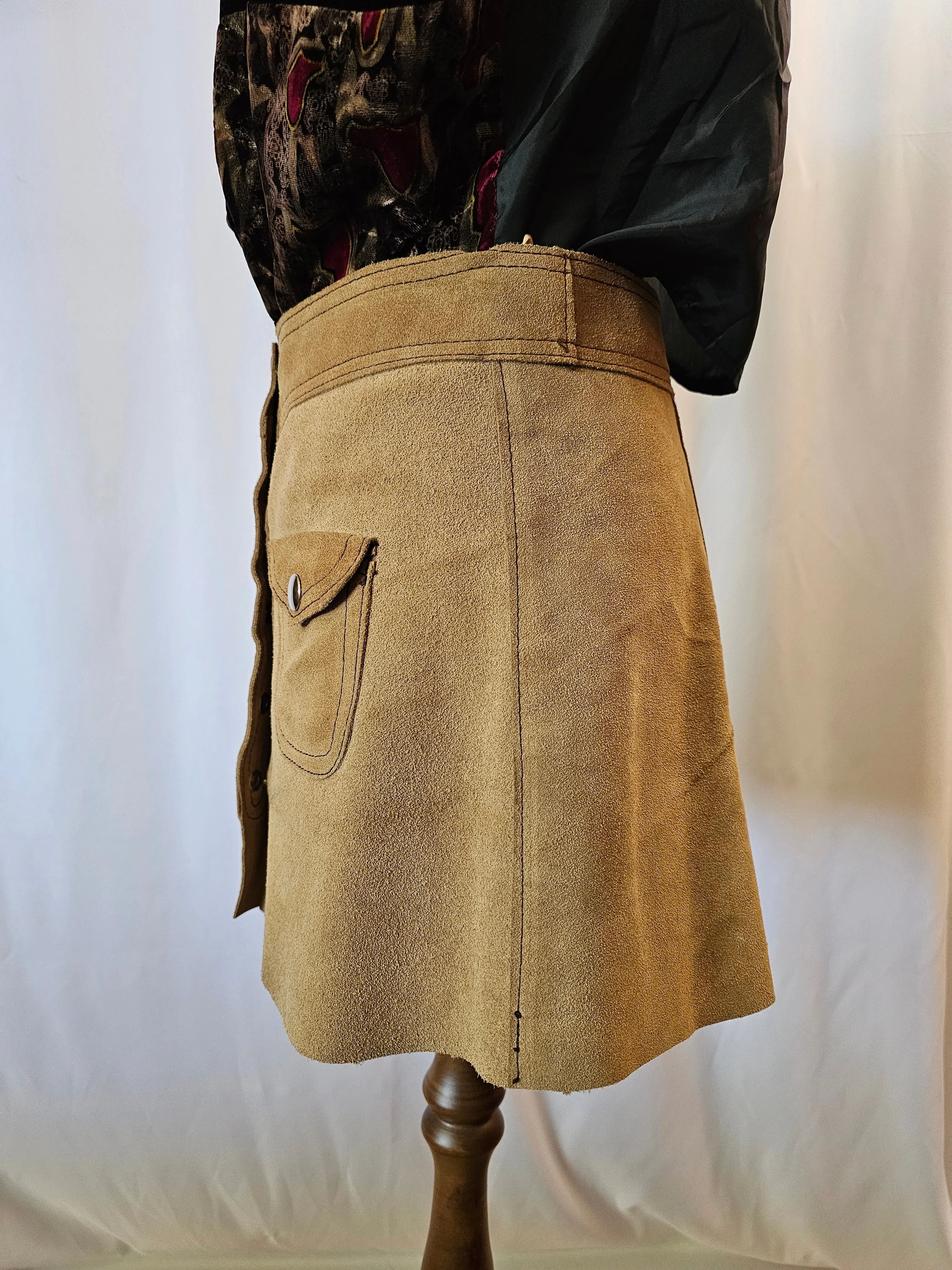 VIntage Suede 70s skirt s