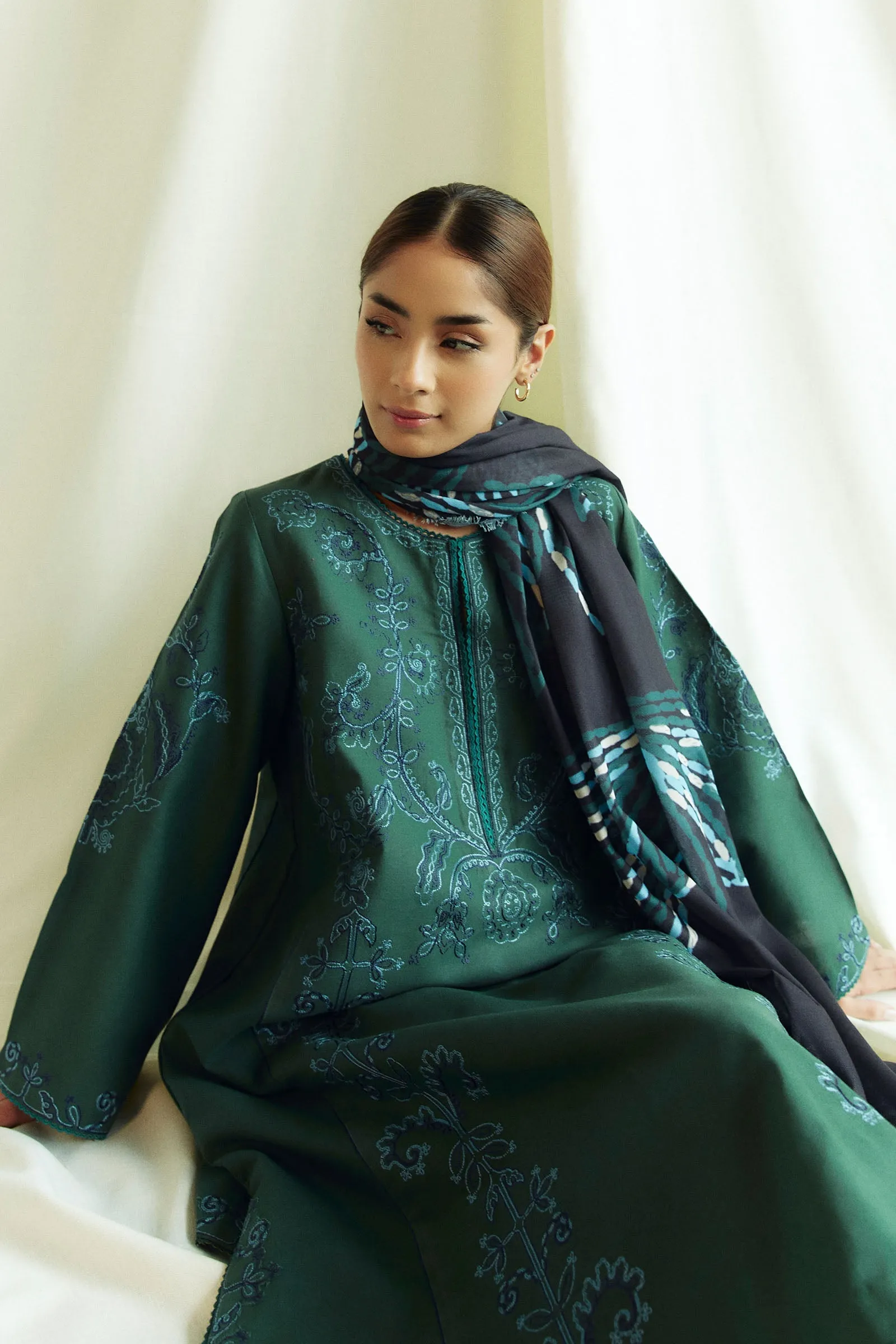 Zara Shahjahan Coco Winter '24 – Peridot-5B